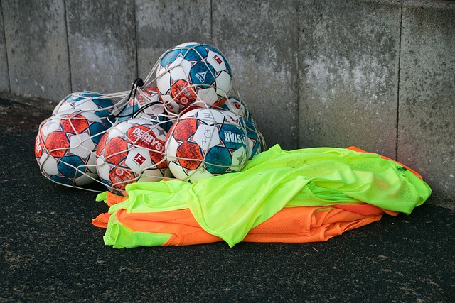 更是在形容 更是在形容